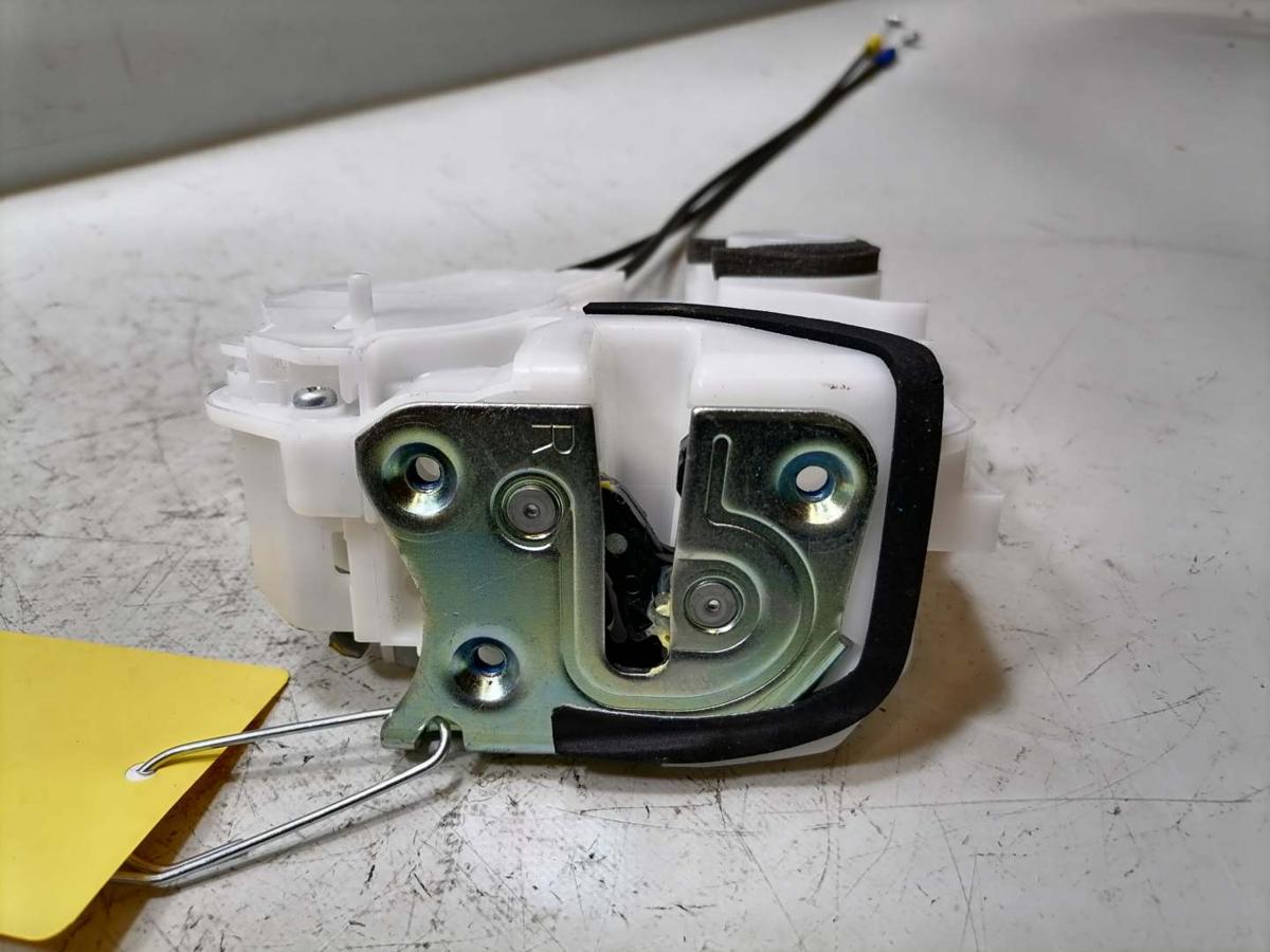 Mitsubishi Eclipse Cross original T&uuml;rschloss hinten rechts Bj.2023